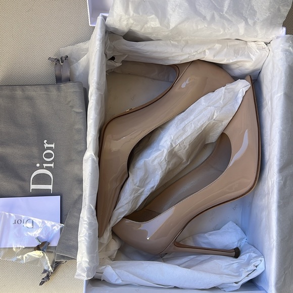 Dior pumps. Gently used. 4.1 inch heel. - Picture 7 of 9